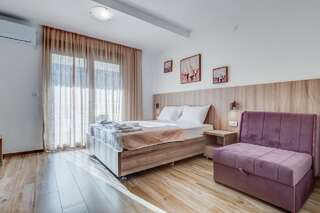 Апарт-отели Adriatik Lux Apartments Будва Номер-студио с видом на море-8